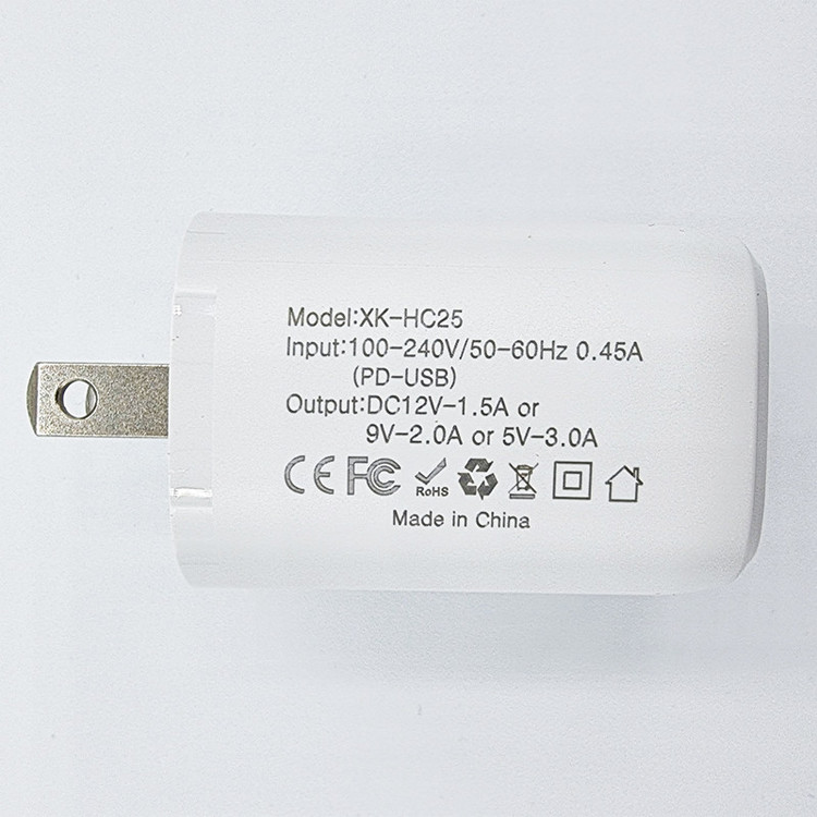 شارژر دیواری ایکس کین مدل XK-HC25 به همراه کابل تبدیل لایتنینگ